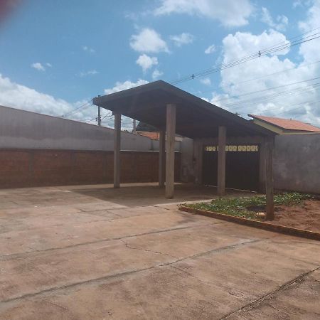 Casa Em Brotas, Wifi, Espaco Todo E Pet Friendly Eksteriør billede